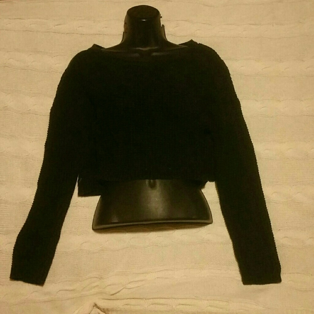 Silence and noise, medium, black crop top sweater