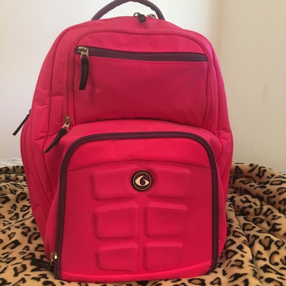 6 pack fitness backpack