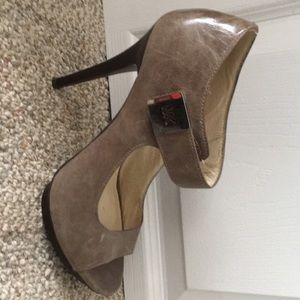 Michael Kors Grey Heels