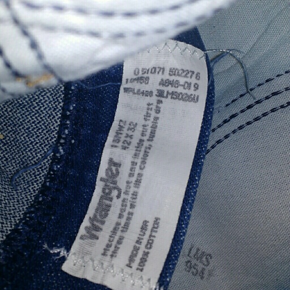 🅰▶Wrangler men's Jeans - Picture 2 of 2