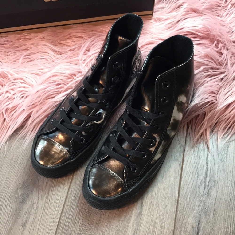 NWT converse high top chucks metallic - Picture 5 of 8