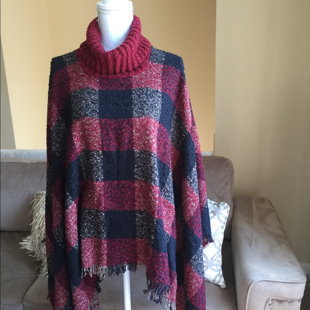 🎉SALE Burgundy Poncho