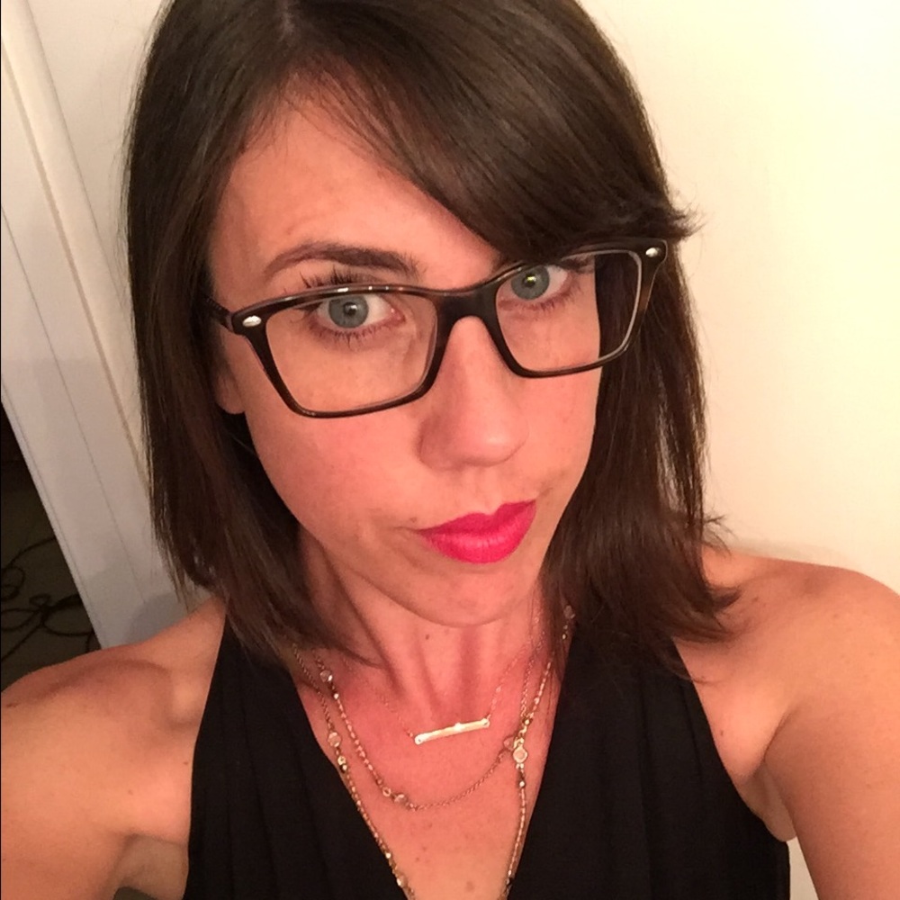 Meet your Posher, Kacey