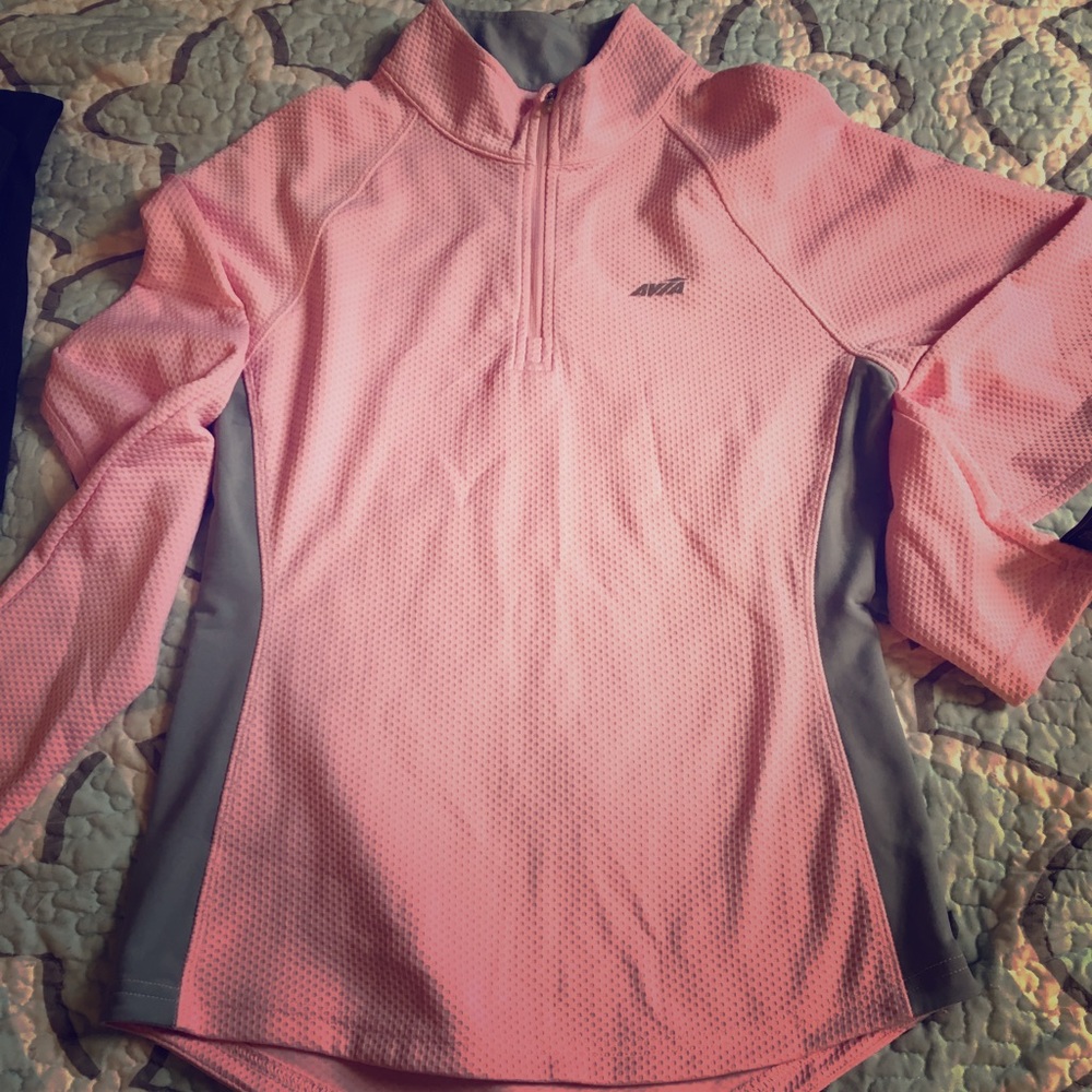Athletic shirt