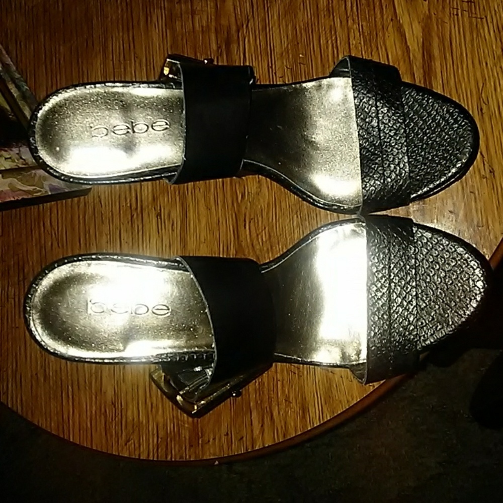 Bebe Black Wedges