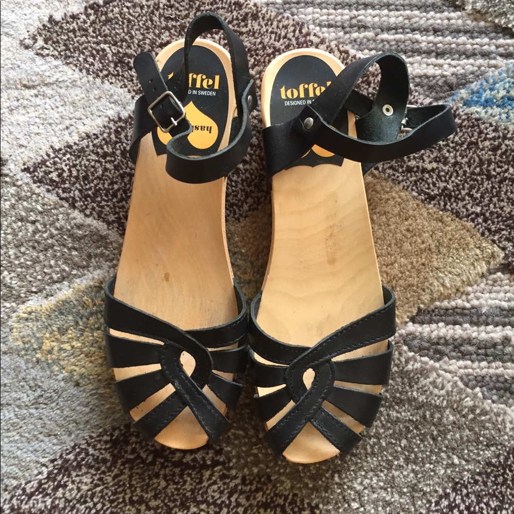 Swedish Hasbeens | Debutantes strappy sandal | 38