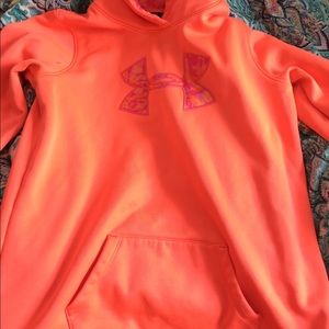Under armor sweatshirt
