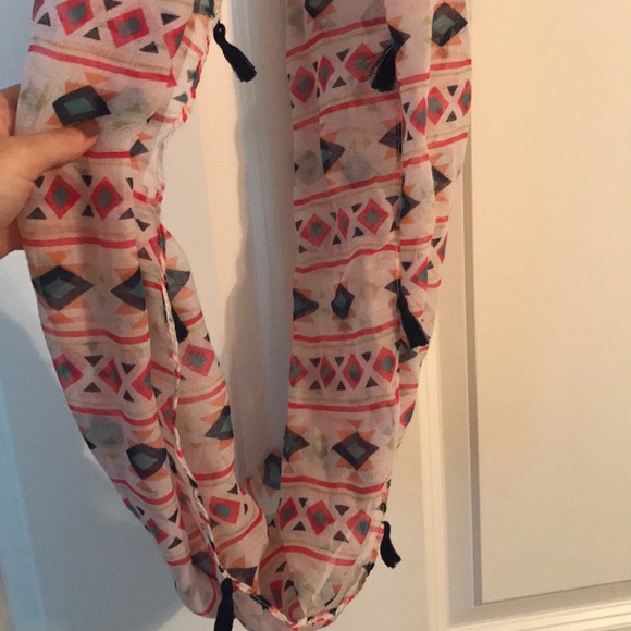 Target infinity scarf - Picture 2 of 2