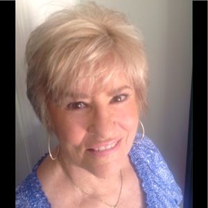 Meet your Posher, Lyn