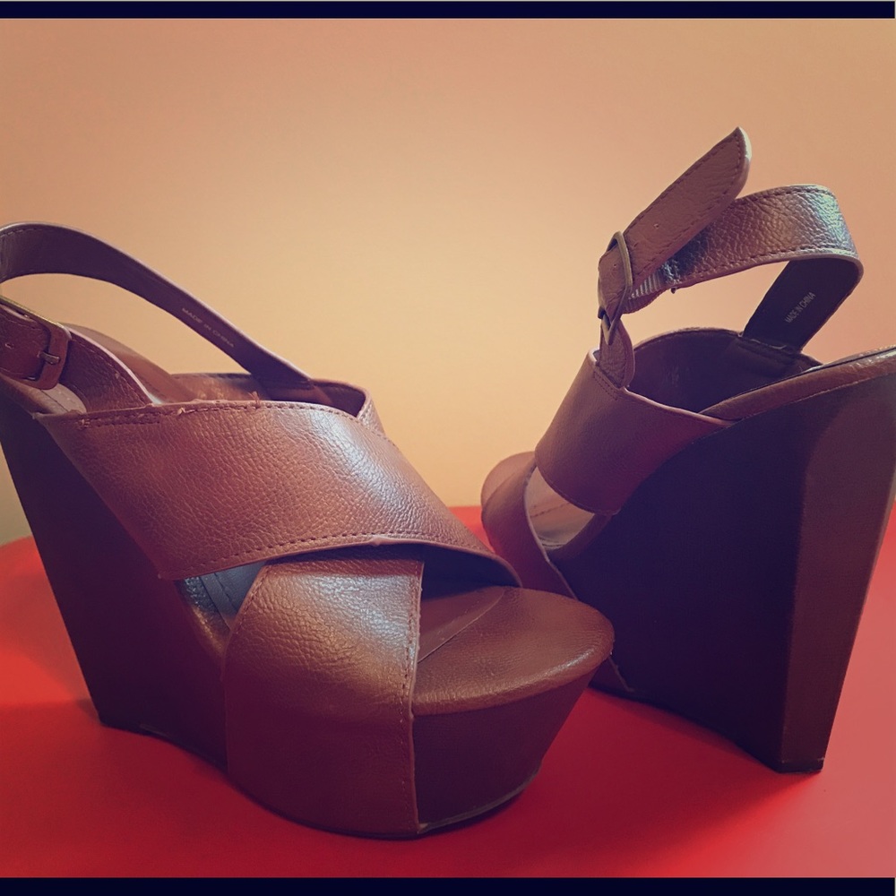 Steve Madden Wedges Size 7