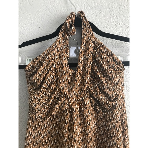 Halter top - Picture 2 of 2