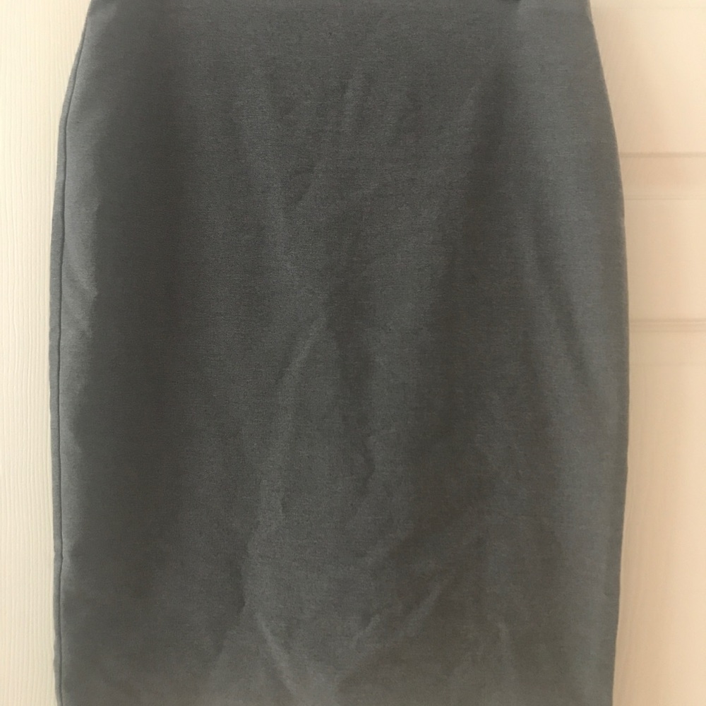 Skirt Bundle - Picture 3 of 8