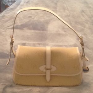 Dooney & Bourke Purse