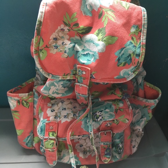 Backpack - Picture 1 of 2