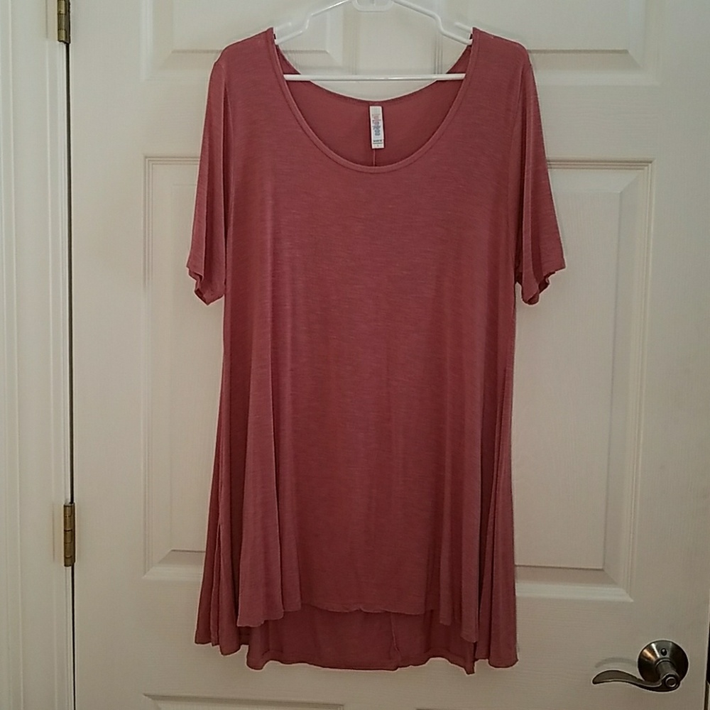 Rose colored perfect tee