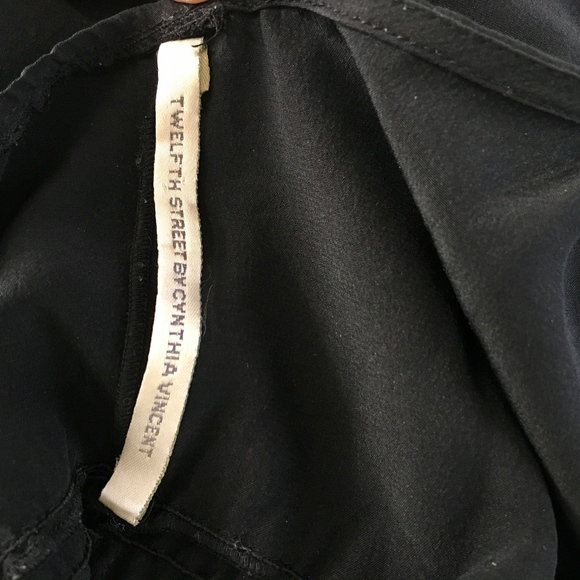 🌙 Silk Slip Dress ✨ - Picture 5 of 6