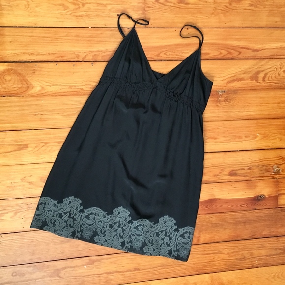 🌙 Silk Slip Dress ✨ - Picture 2 of 6