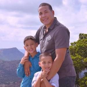 Meet your Posher, Fernando