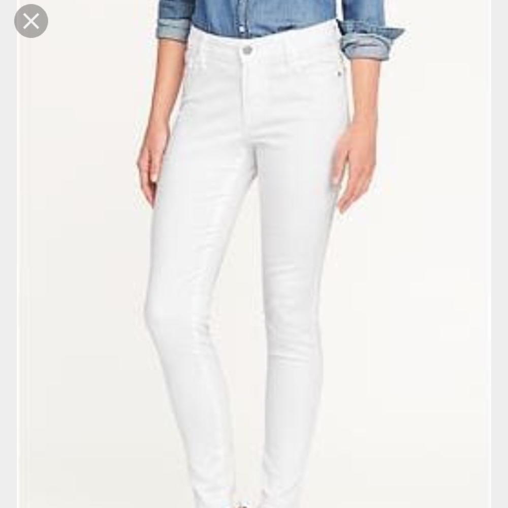 Old navy white jeans size 4