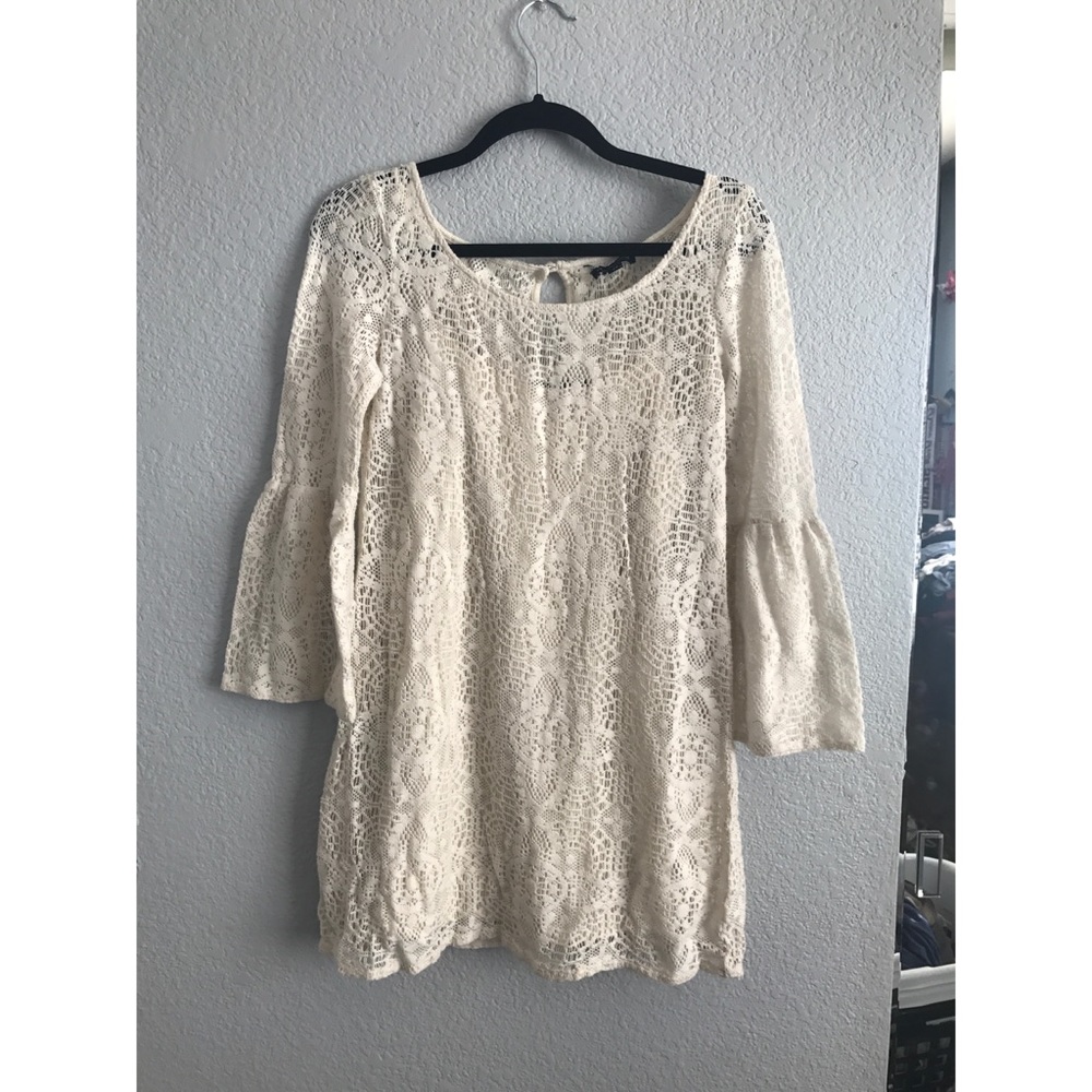 American Eagle lace dress