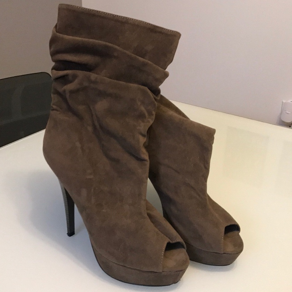 High heeled open toed boots 2/$15