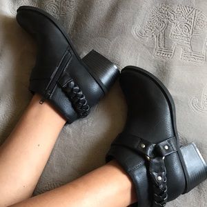 Indigo Rd karia bootie