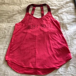 Nike Breathe Training Tank