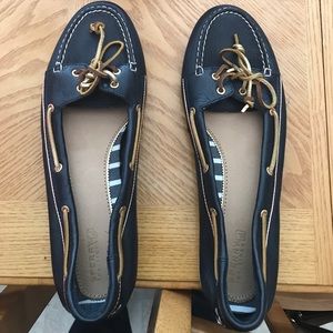 Sperrys women's navy size 12 shoes