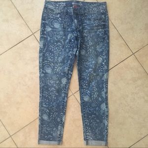 Merona straight leg denim w/ lighter flower detail