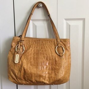B Makowsky Leather Tote