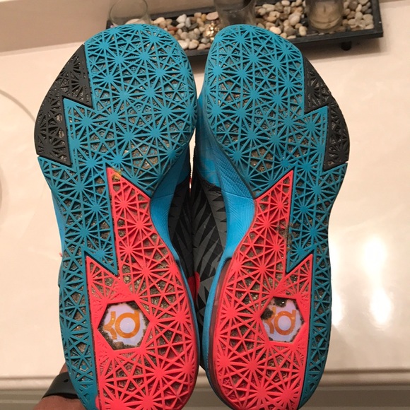 KD 6 - Picture 2 of 2