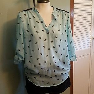 SUPER cute skull sheer top Jr Large