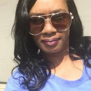 Meet your Posher, Tracey