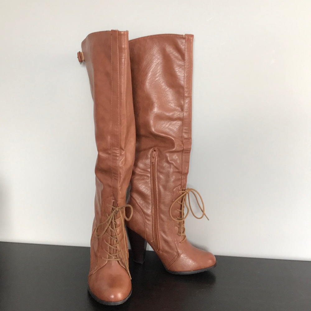 NEW Rouge Helium Brown knee high boots