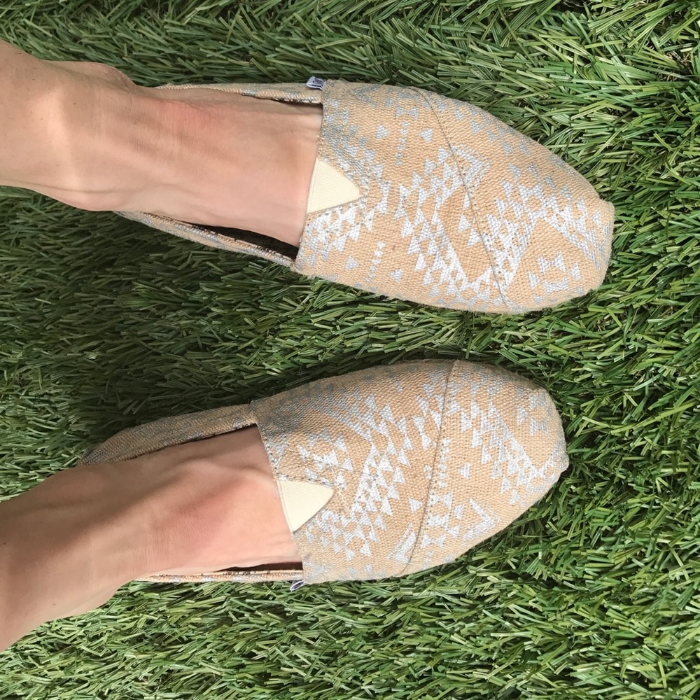 Burlap Aztec Toms - 9W