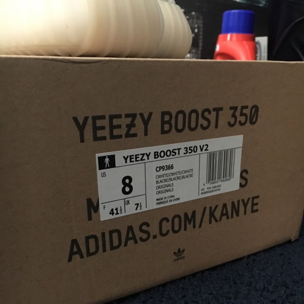 Adidas v2 yeezy