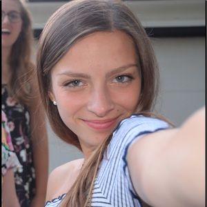 Meet your Posher, Cedella