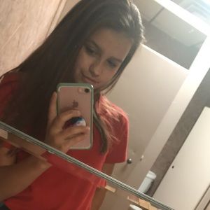 Meet your Posher, Jenna