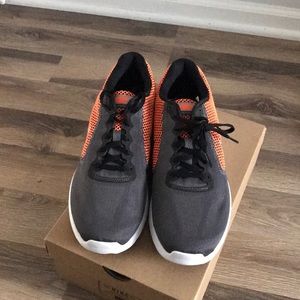 Brand new Nike revolution 3