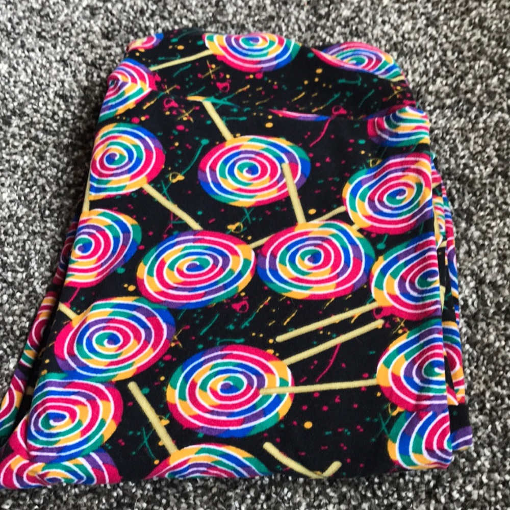 LulaRoe OS leggings
