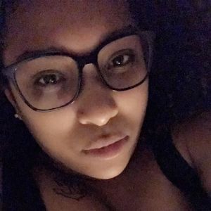 Meet your Posher, Derrilyn