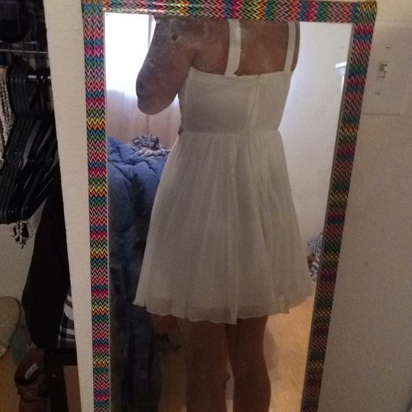 White homecoming dress - Picture 3 of 5