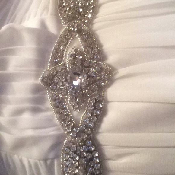 White homecoming dress - Picture 4 of 5