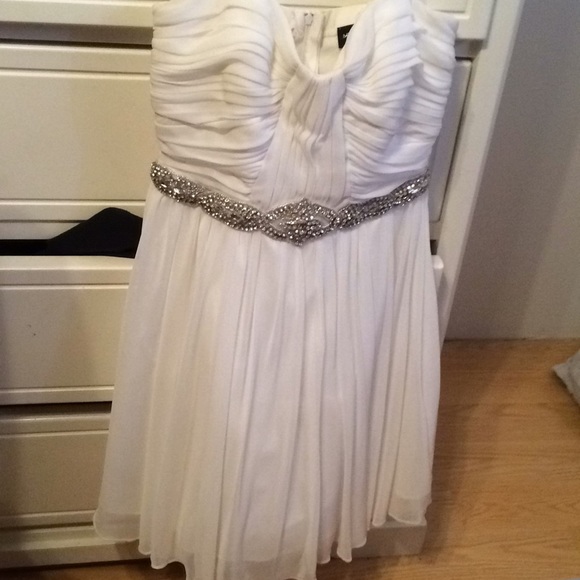 White homecoming dress - Picture 5 of 5