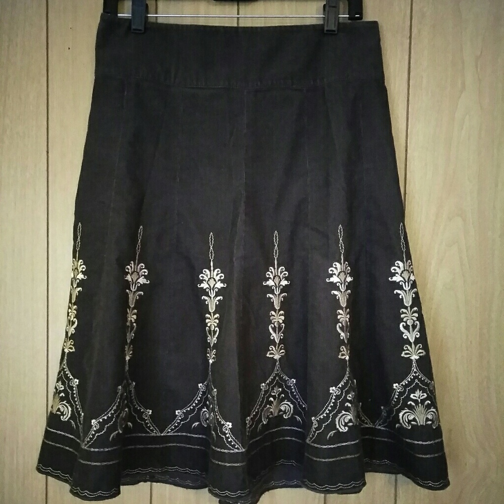 ANN TAYLOR