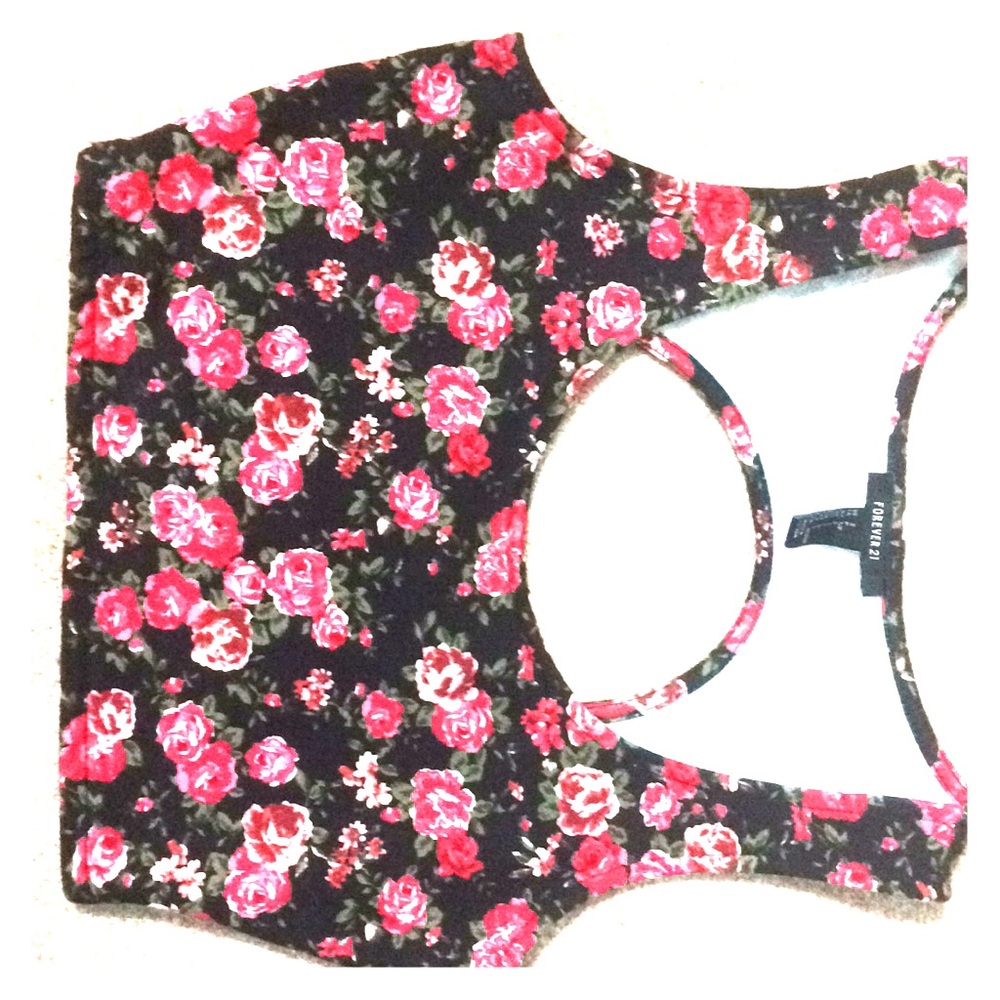 Small forever 21 floral cropped top