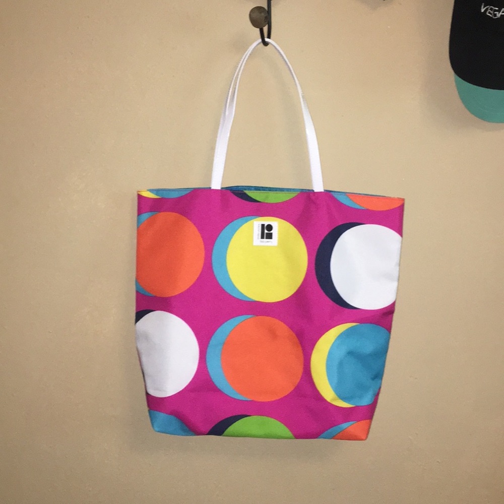 Estée Lauder tote