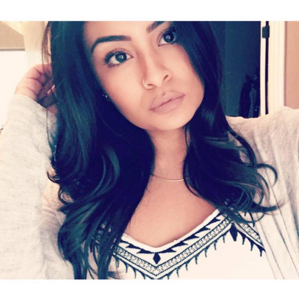 Meet your Posher, Lizzie