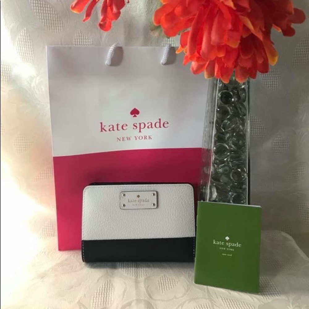 Kate Spade wallet