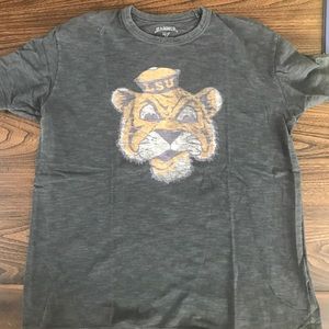 LSU banner 47 shirt